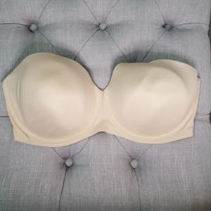 Victoria's Secret Body by Victoria Lined Strapless